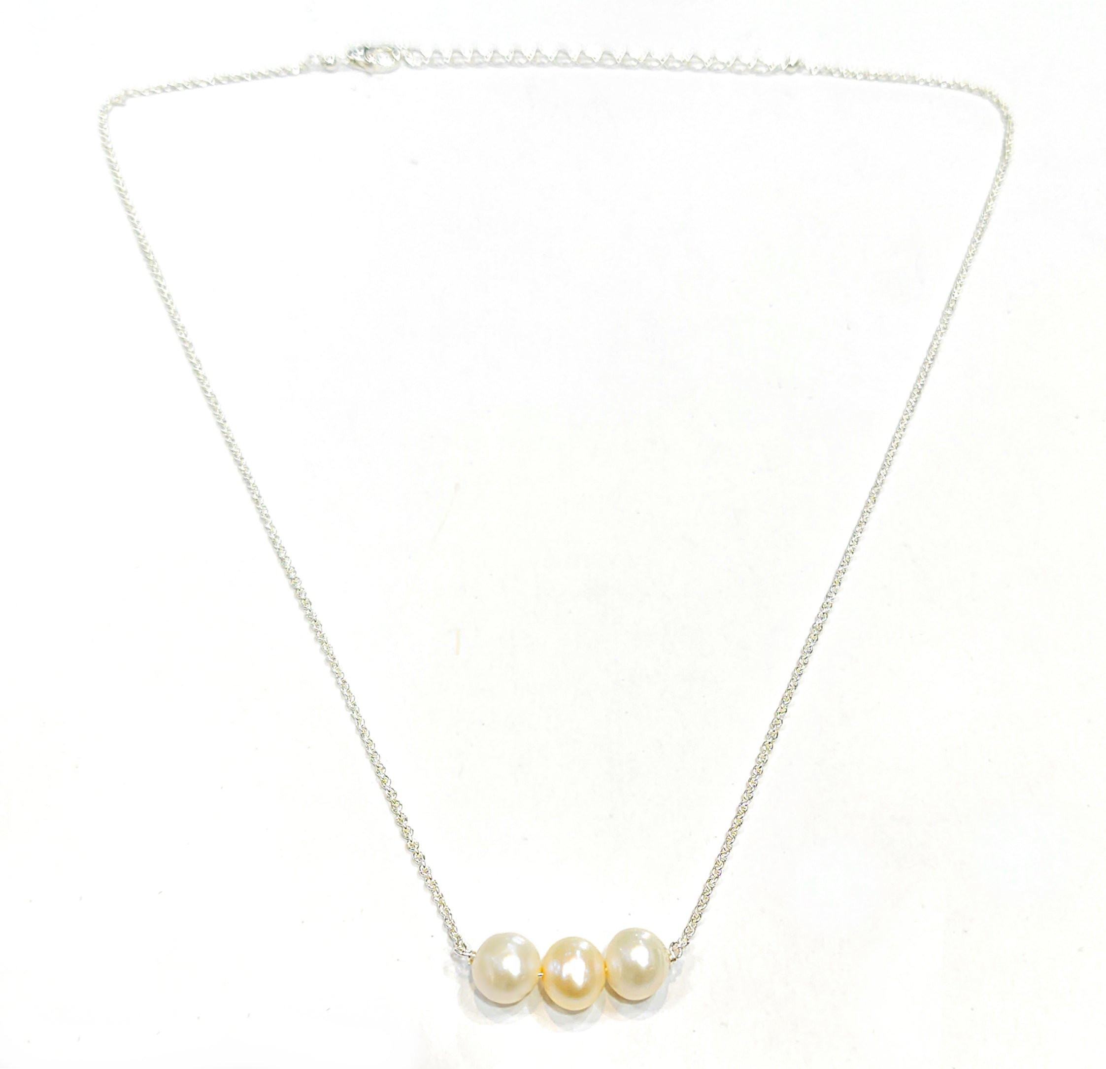 925 Sterling Silver Chain Necklace with High Luster Freshwater Pearls (925SL-FWP3)